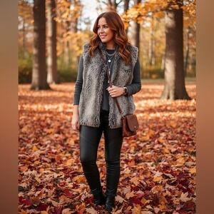 Blassport Womens Reversible Faux Fur Zip Up Vest Grey Black Size Medium